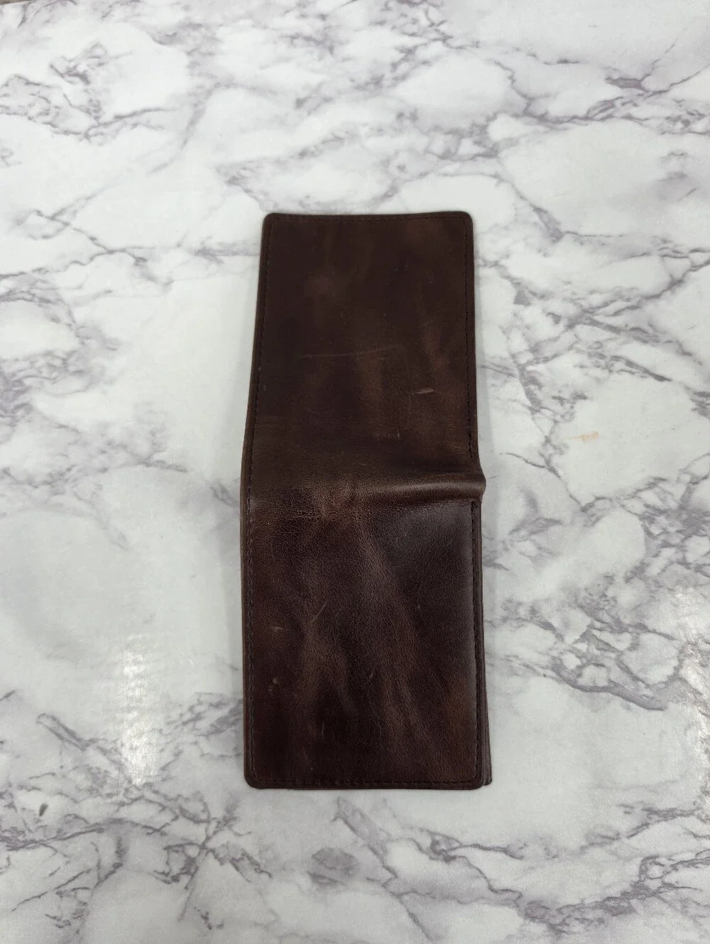 Roundtree & Yorke Men's Brown Leather Bi-Fold Wallet